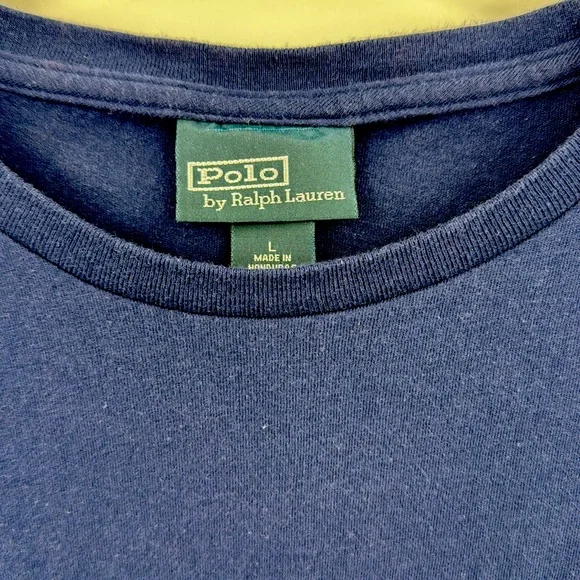Ralph Lauren Polo Classic Fit  T-shirt Super Soft 100% Cotton-Size large - Picture 3 of 6